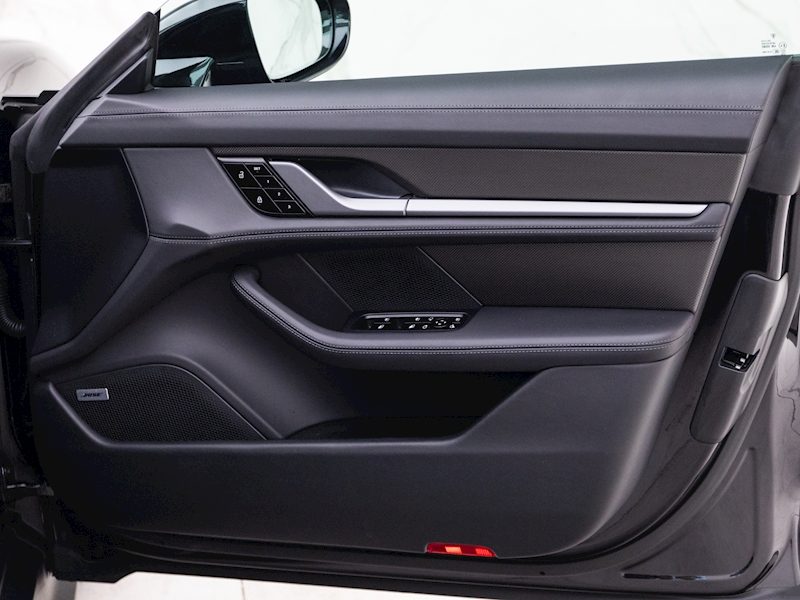 PORSCHE TAYCAN doors PORSCHE TAYCAN doors