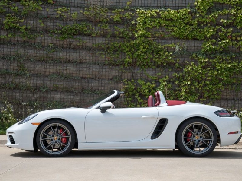 Porsche 718 Boxster side view