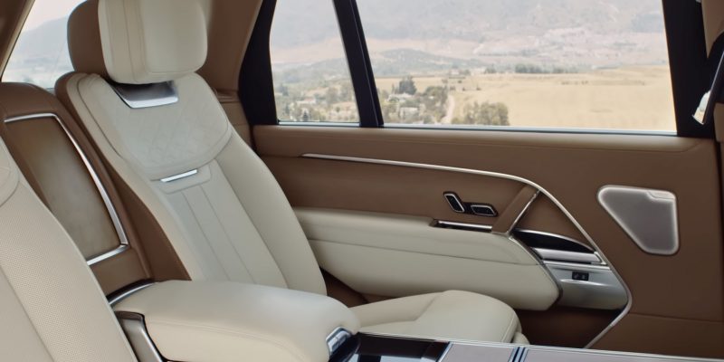 RANGE ROVER VOGUE back seat