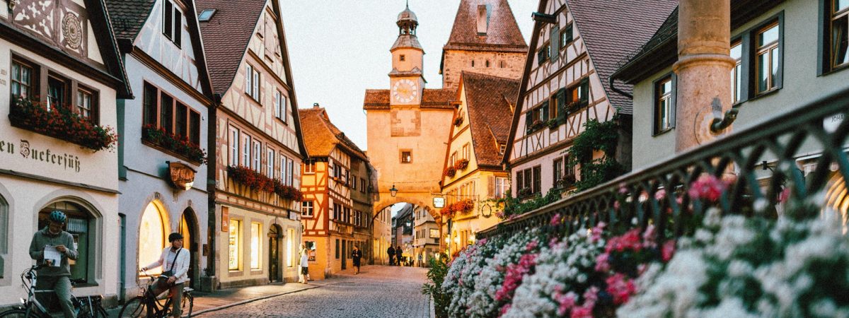 Starr Luxury Cars Berlin Germany - Self Hire Super Exotic Cars - 2023