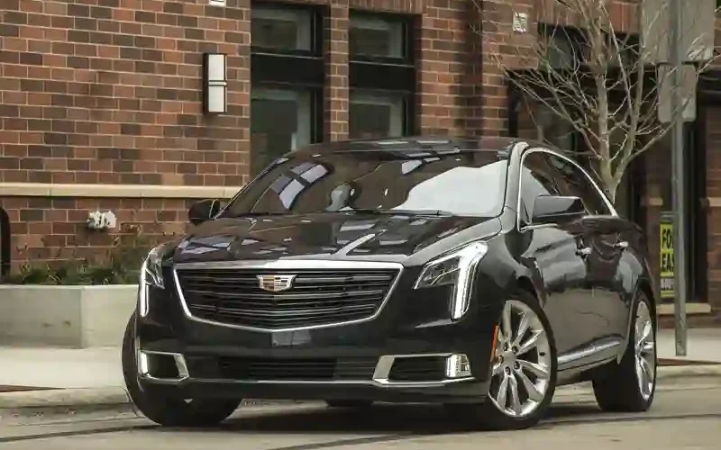 Cadillac XTS Black colour