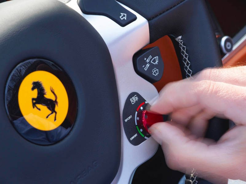 Star Luxury Cars Ferrari California 2023