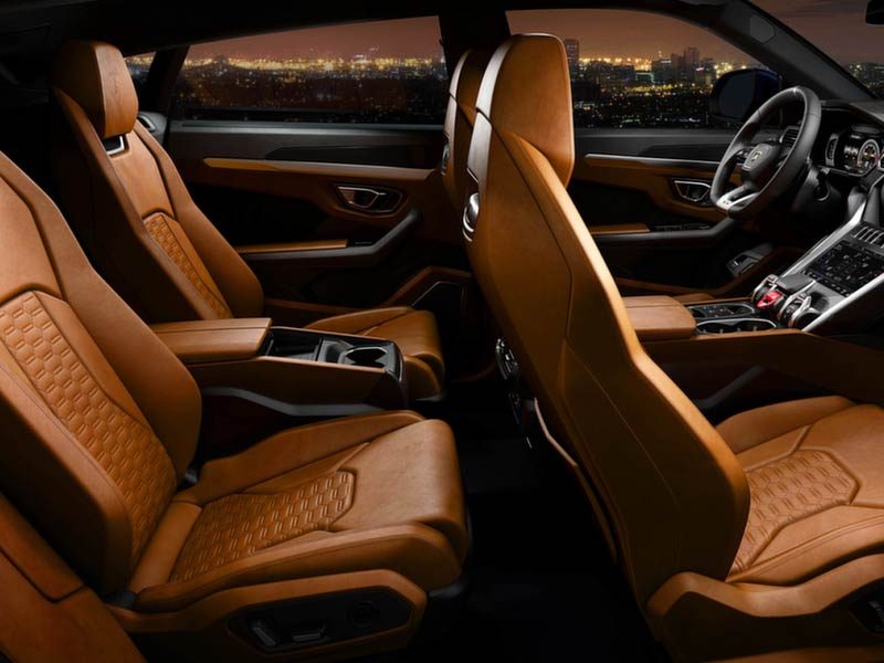 Starr Luxury Cars - Luxury Airport Chauffeur Service Best Coveted Luxury Exotic Cars - Book, Hire, Rent Chauffeur Service, and Self-Hire Service Lamborghini Urus Performante, in Los Angeles, USA