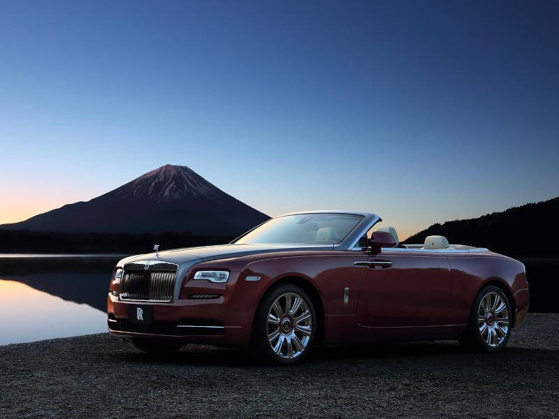Star Luxury Cars Rolls Royce Dawn 2023