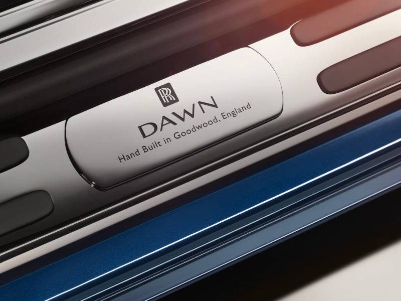 Star Luxury Cars Rolls Royce Dawn 2023