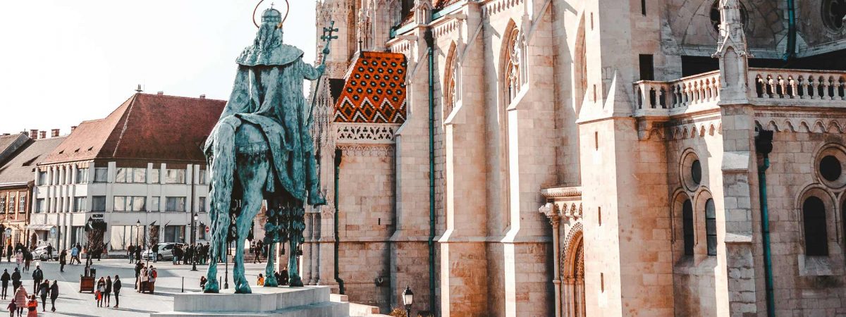 Starr Luxury Cars - SLC - The best Global Platform online Budapest, Hungary - Self hire and Chauffeur Service Super Exotic Cars.