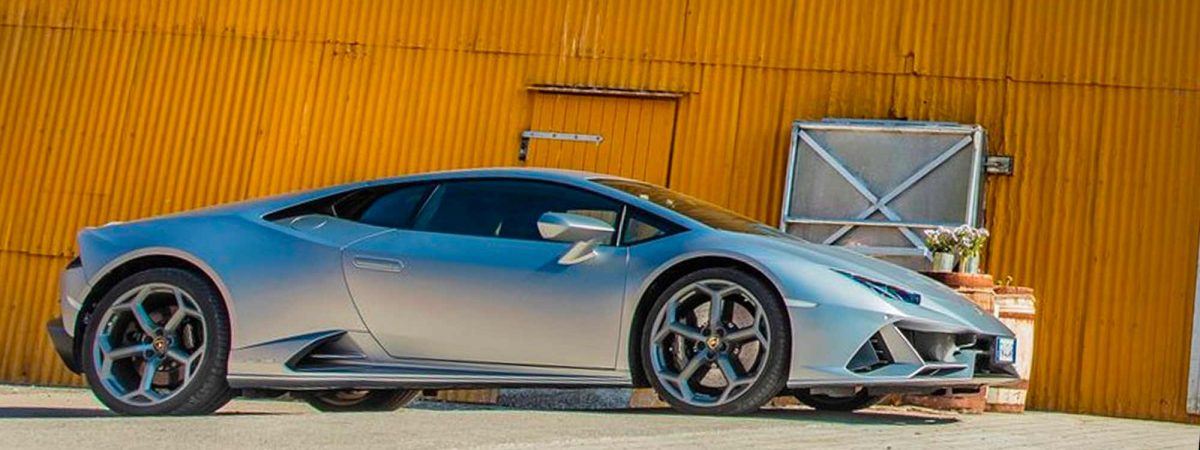 Starr Luxury Cars - SLC - The best Global Platform online Florence, Italy - Firenze - Self hire and Chauffeur Service Super Exotic Cars.