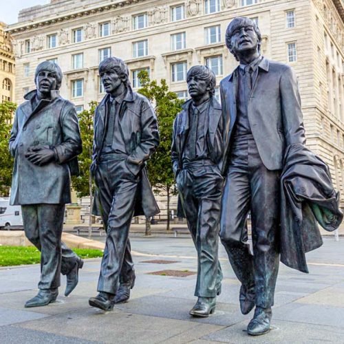 Picture of the monument of the Beatles