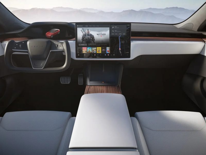 TESLA MODEL S dashboard