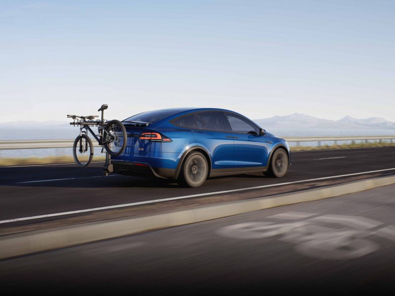TESLA MODEL X with Bike