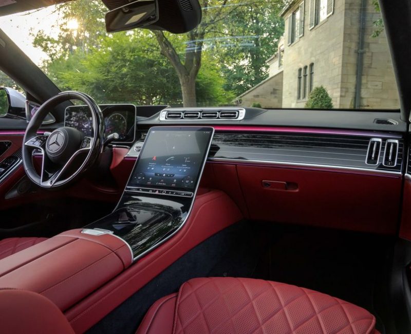 mercedes-benz-s580-interior-dashb